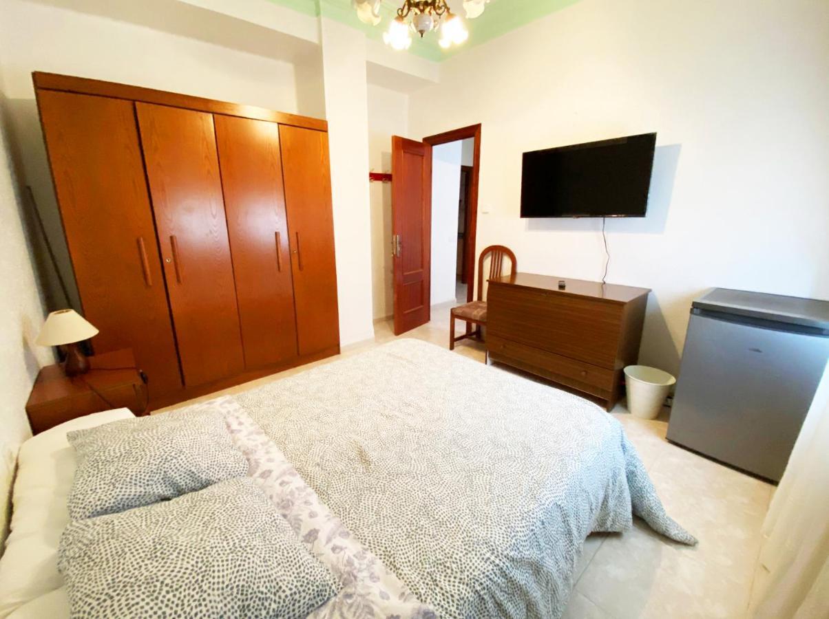 La Malvarrosa Beach Rooms In Shared Apartment Valencia Exterior foto