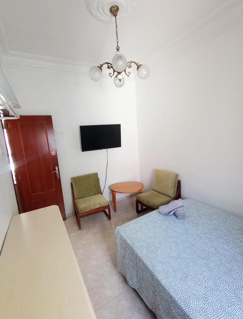 La Malvarrosa Beach Rooms In Shared Apartment Valencia Exterior foto